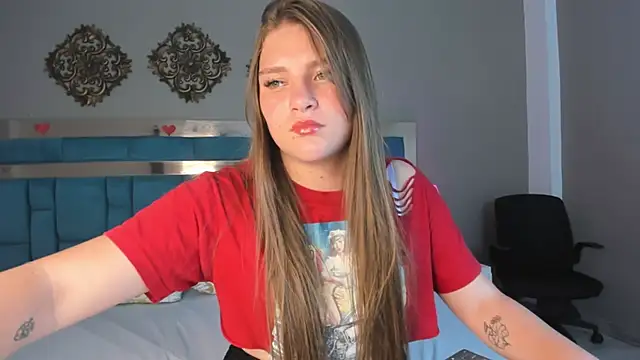 LiiaVelvet online show from 03/18/26, 03:31