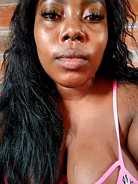 Snapshot of nani_will chatting on 12/15/25, 04:11 nani will online show from 12/15/25, 04:11