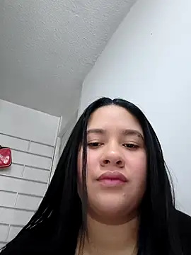 Kendra-daring online show from 07/21/26, 05:37
