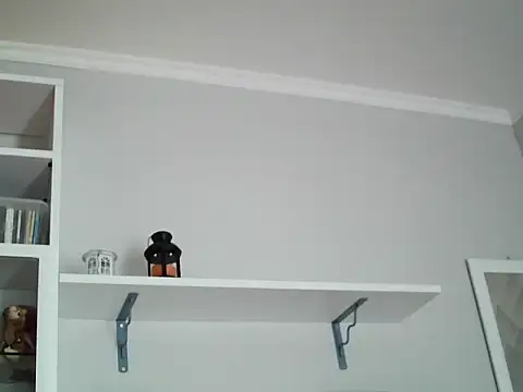 Snapshot of Alexbbcum chatting on 07/18/26, 04:44 Alexbbcum online show from 07/18/26, 04:44