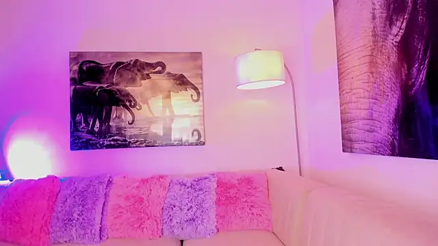 emmyheart7 online show from 02/11/26, 03:44