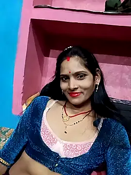 Snapshot of Rt_kinjal chatting on 04/28/26, 08:41 Rt kinjal online show from 04/28/26, 08:41