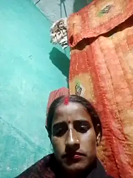 Snapshot of Xxx_suhana chatting on 11/24/25, 04:18 Xxx suhana online show from 11/24/25, 04:18