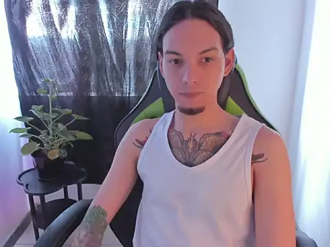 alessandro garcia online show from 11/25/25, 01:00