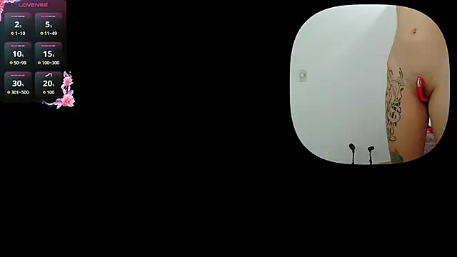 Mia King  online show from 12/19/25, 05:09