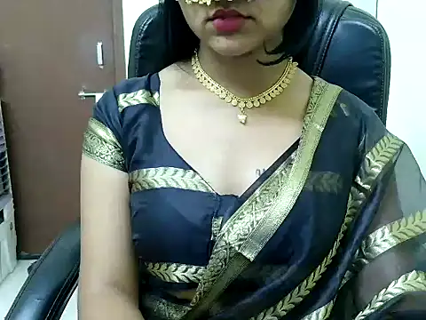 cute girl 81 online show from 12/02/25, 10:16