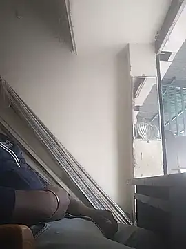 Roy   121 online show from 12/04/25, 05:28