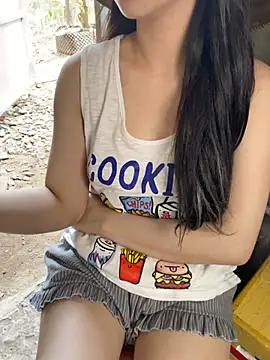 XndSeraphina online show from 02/14/26, 05:37