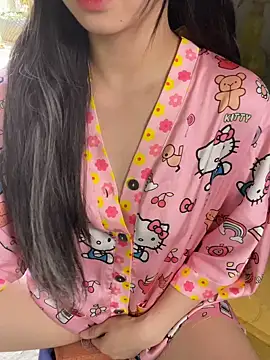 XndSeraphina online show from 03/08/26, 05:00