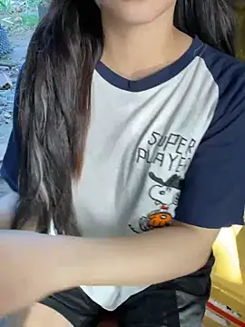 XndSeraphina online show from 03/24/26, 09:58