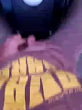 Meow buggie online show from 12/22/25, 02:47