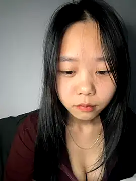 Snapshot of Kiee-lee chatting on 11/29/25, 03:59 Kiee-lee online show from 11/29/25, 03:59