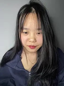 Kiee-lee online show from 03/10/26, 04:12