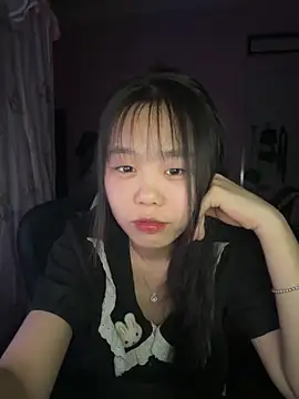 Kiee-lee online show from 04/22/26, 07:15