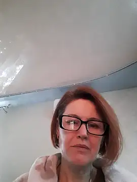 Snapshot of LanaOlbenst chatting on 12/05/25, 07:06 LanaOlbenst online show from 12/05/25, 07:06