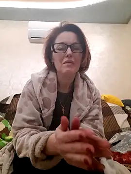 LanaOlbenst online show from 12/18/25, 06:58