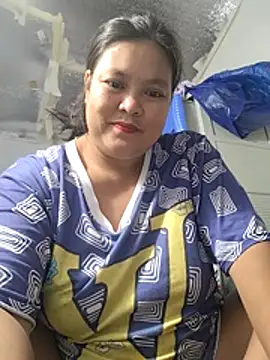 Snapshot of iloveshiritheslut chatting on 03/23/26, 11:09 iloveshiritheslut online show from 03/23/26, 11:09