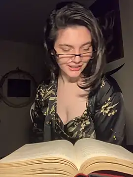 Kora Kat online show from 11/25/25, 08:03