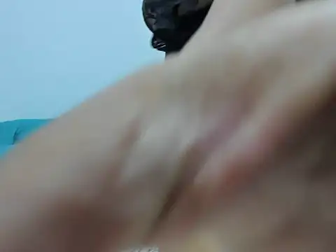 miabelmonte online show from 02/17/26, 02:24