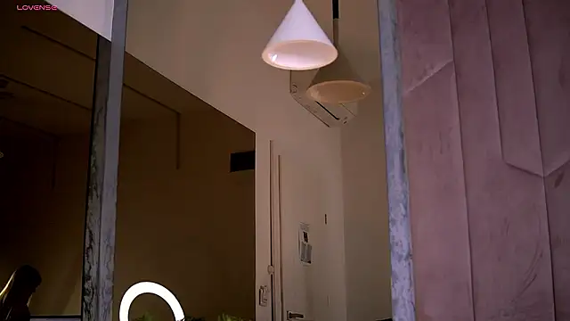 Emily Voss online show from 02/03/26, 04:32