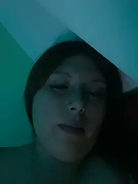 milaaagracee online show from 02/04/26, 01:22