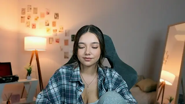 Vexorine online show from 04/22/26, 07:37