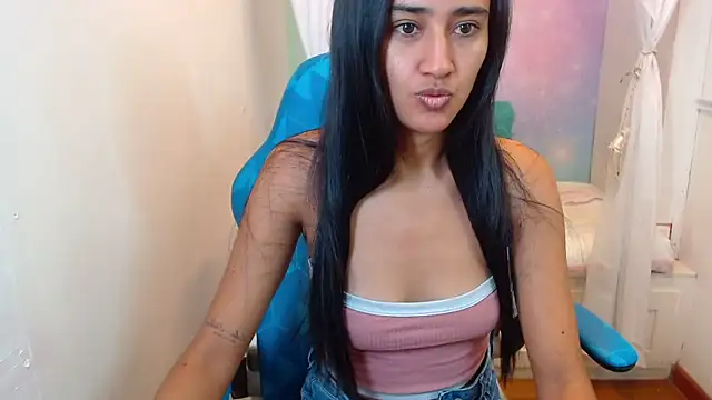 Meggan James online show from 11/26/25, 11:44