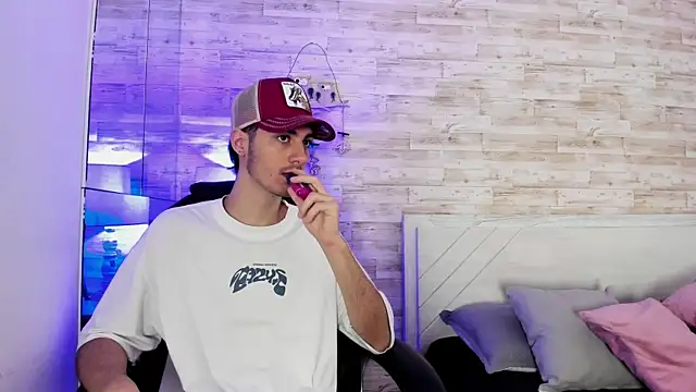 Emir Ozan  online show from 01/14/26, 11:38