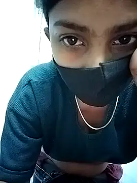 Miss tinaaa online show from 12/03/25, 10:46