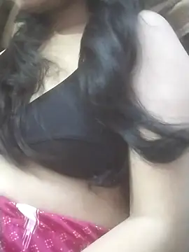 Priya Sharma04 online show from 04/16/26, 11:33