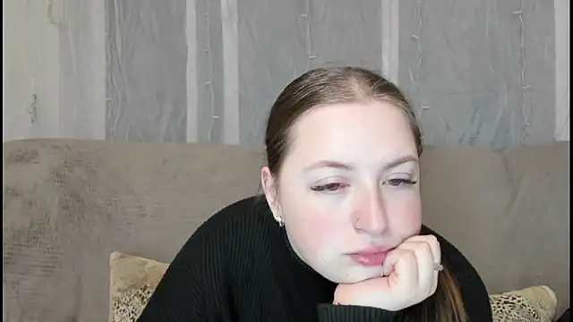 GirlPlayer online show from 12/20/25, 01:12