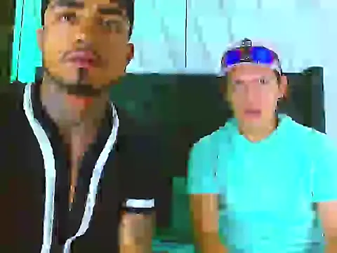 Hot Latino x online show from 11/24/25, 01:00