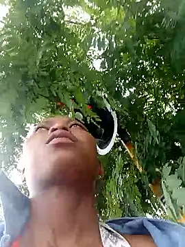 Sweethoneypot25 online show from 03/04/26, 09:37