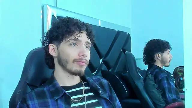 Snapshot of JojoBraando chatting on 11/27/25, 11:51 JojoBraando online show from 11/27/25, 11:51