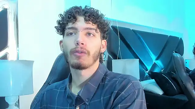 Snapshot of JojoBraando chatting on 12/01/25, 12:15 JojoBraando online show from 12/01/25, 12:15