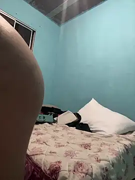 Snapshot of safadasex1 chatting on 12/15/25, 10:14 safadasex1 online show from 12/15/25, 10:14