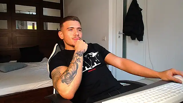 ElijahThorne online show from 02/19/26, 10:22