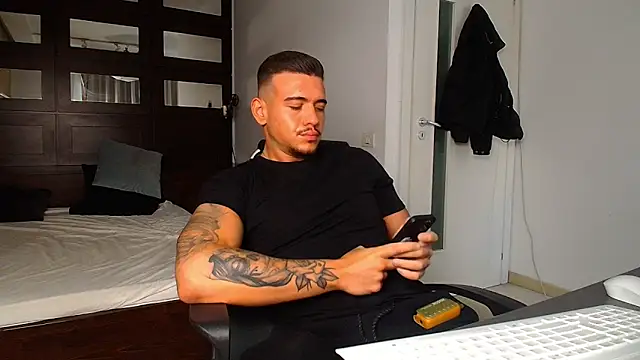 ElijahThorne online show from 02/27/26, 09:42