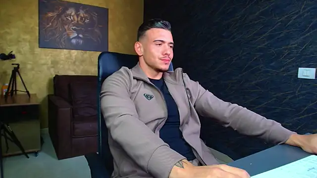 ElijahThorne online show from 04/24/26, 06:38