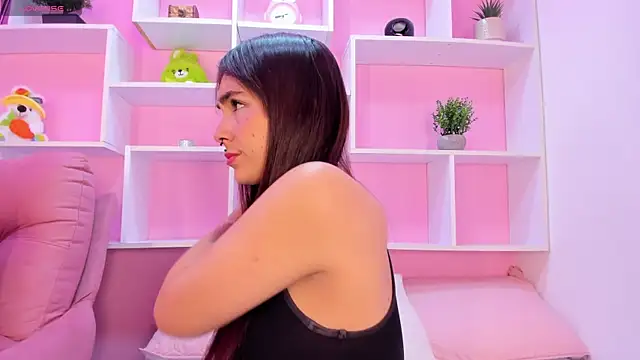 Snapshot of kittyMelvis chatting on 11/24/25, 11:43 kittyMelvis online show from 11/24/25, 11:43