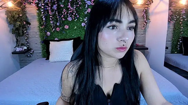 Snapshot of kittyMelvis chatting on 11/29/25, 12:24 kittyMelvis online show from 11/29/25, 12:24