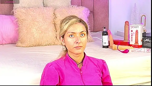 Lunitaa Diva online show from 12/03/25, 01:09