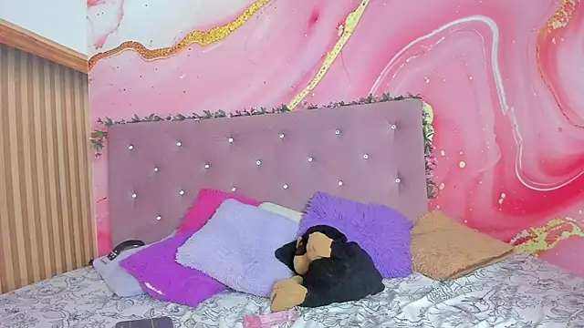 Snapshot of Ares_infernal chatting on 11/28/25, 02:58 Ares infernal online show from 11/28/25, 02:58