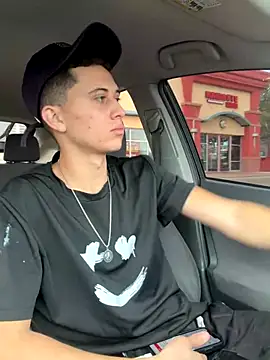 Snapshot of Abrahanm1 chatting on 11/28/25, 07:16 Abrahanm1 online show from 11/28/25, 07:16