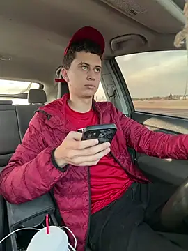 Snapshot of Abrahanm1 chatting on 12/20/25, 09:55 Abrahanm1 online show from 12/20/25, 09:55