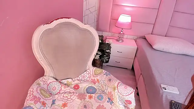 VictoriaLasse online show from 04/04/26, 01:19