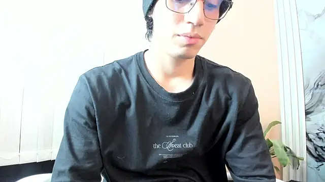 eren jeager online show from 02/19/26, 01:56