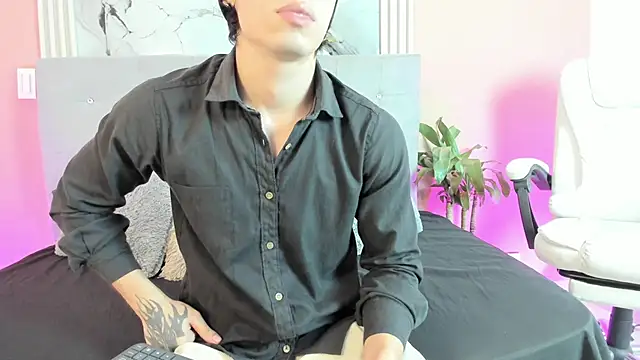 eren jeager online show from 02/24/26, 01:14