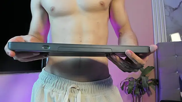 eren jeager online show from 03/31/26, 02:13