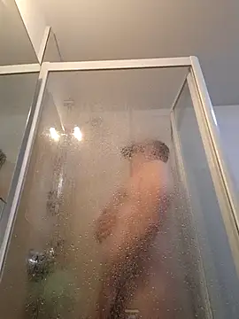 Snapshot of babayaga40 chatting on 11/25/25, 02:06 babayaga40 online show from 11/25/25, 02:06